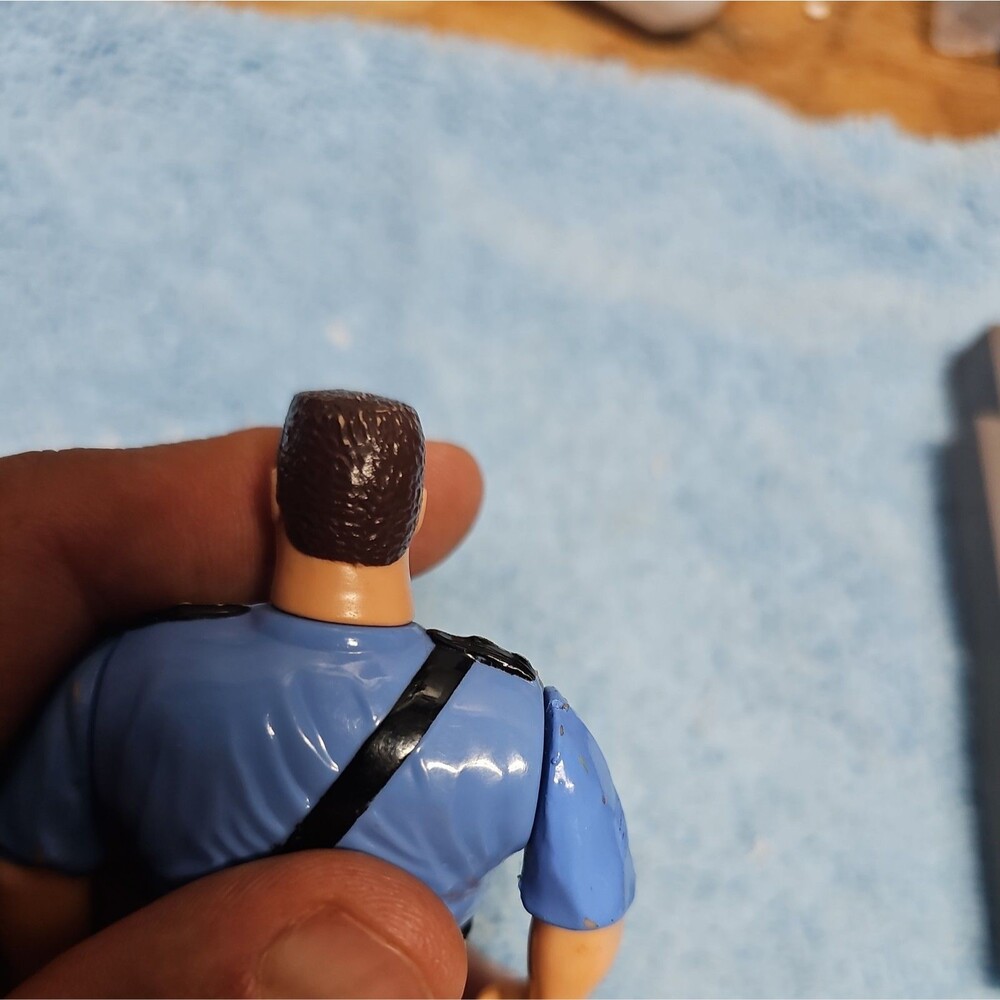 WWE WWF Hasbro The Big Boss Man Series 1 Vintage Wrestling Action Figure - Picture 7 of 7